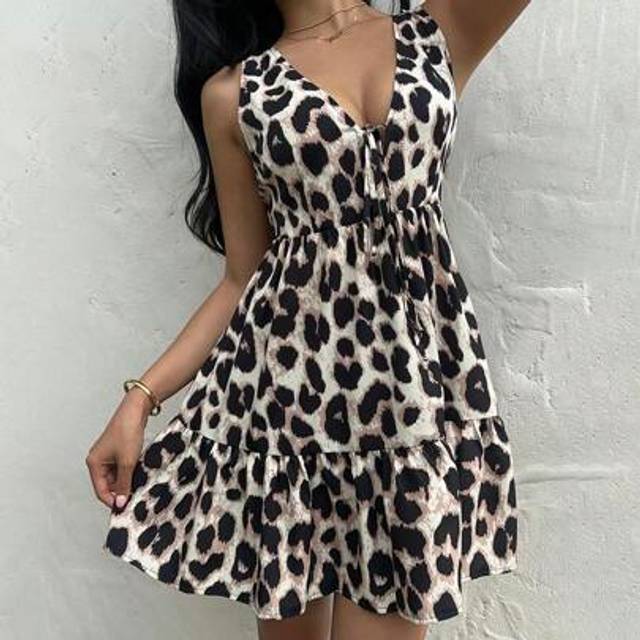 SHEIN Women&#39;s Deep V-Neck Sleeveless Leopard Printed Lace-Up Front Short Dress, Leopard Print, A-Line Dress, V-Neck Front Bowknot , Summer Dress For Women,