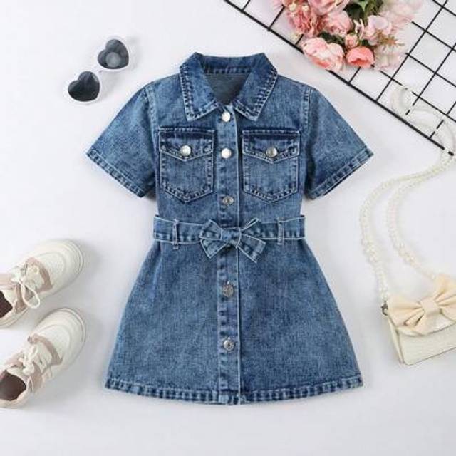 SHEIN New Young Girl&#39; Casual Minimalist Fashion Short Sleeve A-Line Denim Dress With Waist Belt, Comfortable Soft Washed Denim, Must Have Summer 2025 New Ar
