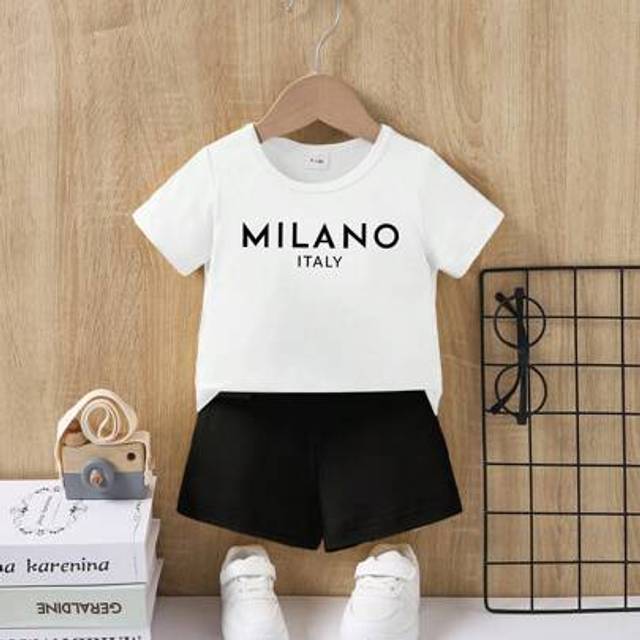 SHEIN Baby Boy Fashion Minimalist Letter Print Short Sleeve T-Shirt And Shorts Set, Summer