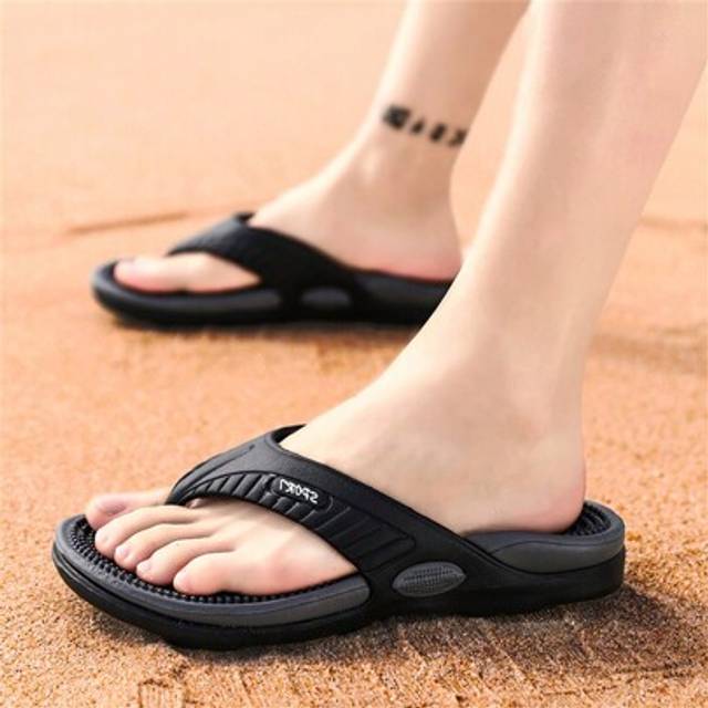 SHEIN Men&#39;s Ultra-Light Breathable Slip-On Sandals, Plus Size Outdoor Beach Flip Flops, Arabic Style, Non-Slip Durable Soft Comfortable, Spring/Summer