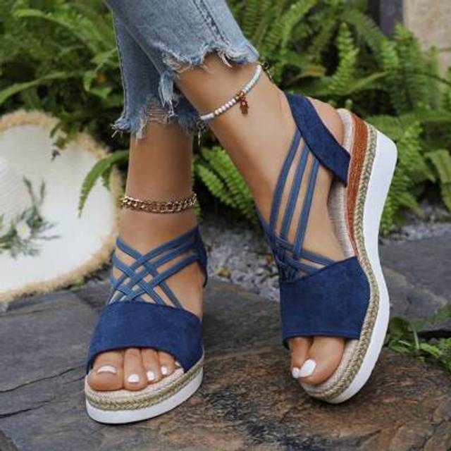 SHEIN 2025 Women&#39;s New Summer Fashionable Outdoor Beach Resort Wedge Sandals, Open Toe Versatile Dress Sandals, Color Block Strap Chunky Sole High Heels Par