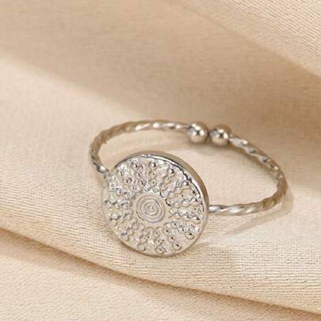SHEIN 1pc Vintage Etched Stainless Steel Fashion Ring