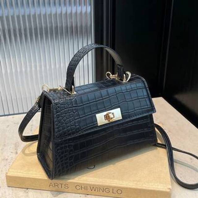 SHEIN Fashionable Mini Metallic Alligator Pattern Crossbody & Handbag With Flip Lock Twist Closure