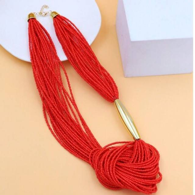 SHEIN 1pc European & American Fashion Gold Round Tube Knotted Black Seed Bead Multi-Layer Necklace, Bohemian Style