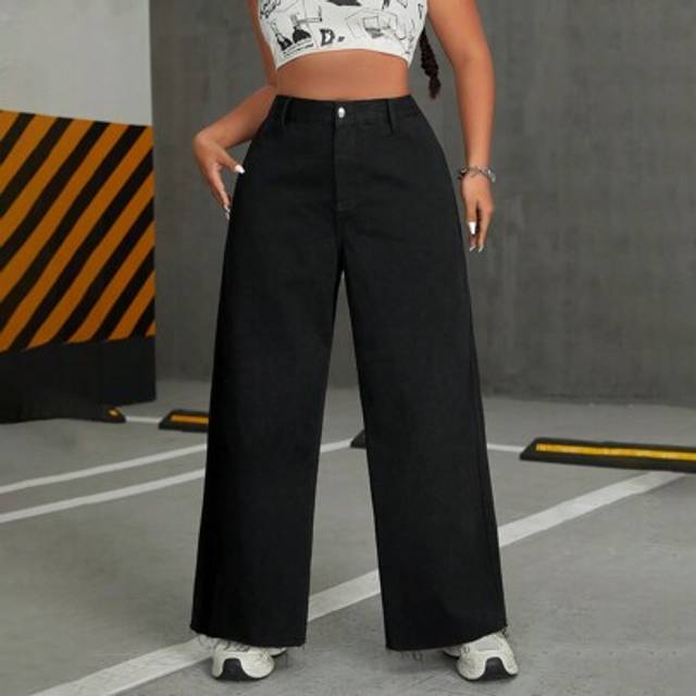 SHEIN Plus Size Solid Color High Waist Boyfriend Jeans
