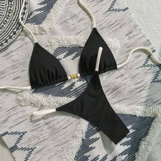 SHEIN 2pcs Women Summer Casual Beach Outfit Textured Splice Metallic Shell Decor Sexy Triangle Cup Nautical Style Navy Blue & White Bikini Set