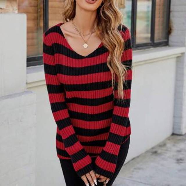 SHEIN Ladies&#39; Gothic Style V-Neck Striped Pattern Shoulder Down Knit Contrasting Casual Long Sleeved Dress