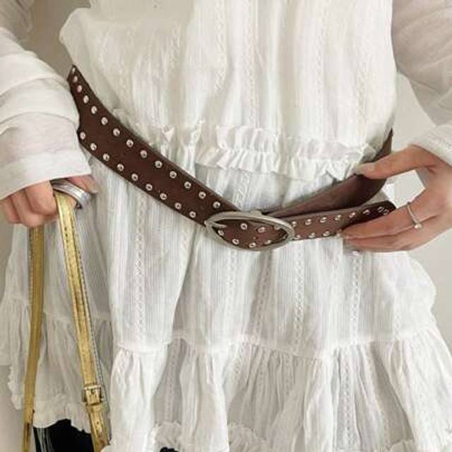 SHEIN 1pc Women&#39;s Coffee Color PU Material Retro American Rivet Suede Belt, Unique Design Summer, School