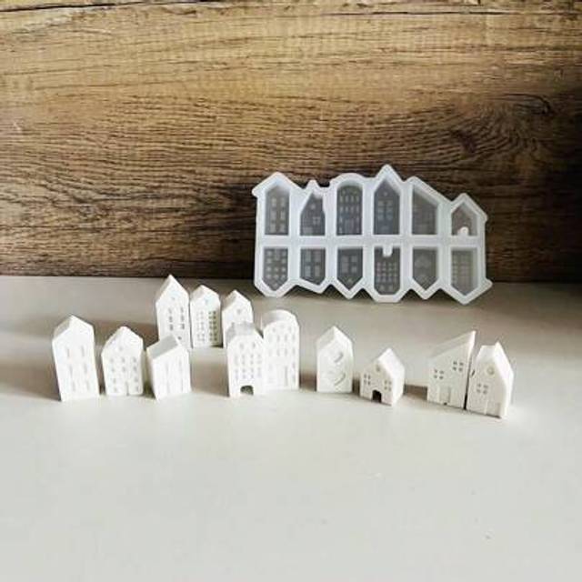 SHEIN 12-Cavity 3D Nordic Style Mini House Silicone Mold For Candles, Soap, Clay And Concrete Crafts