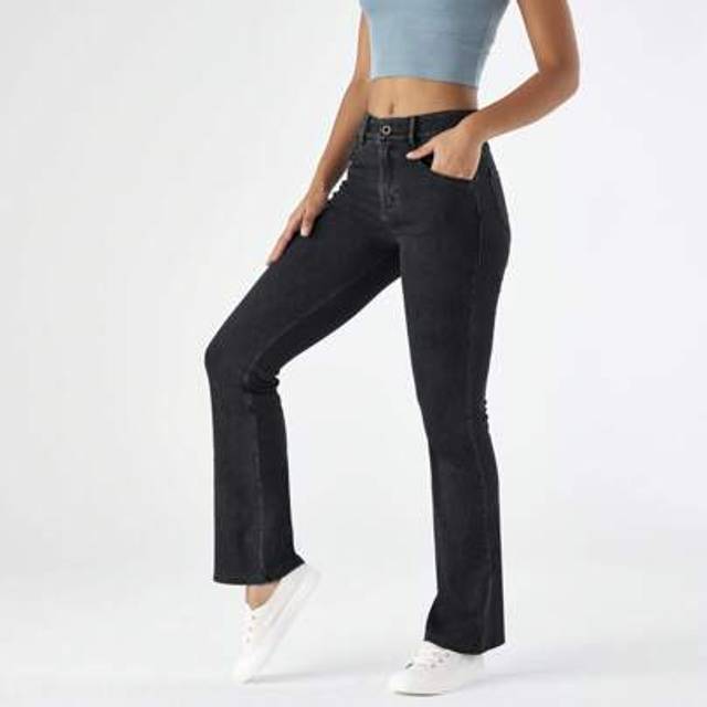 SHEIN Women&#39;s Stretchy Straight Leg Jeans Tummy Control Clasical High Waisted Stretchy Casual Denim Pants Baggy Trousers
