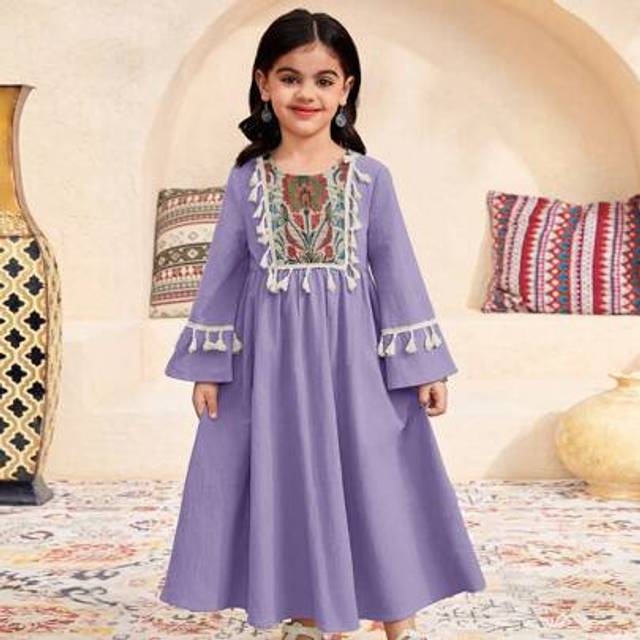 SHEIN Young Girl Holiday Casual Fashionable Patchwork Floral Retro Pattern Fringe Detail Square Neck Long Sleeve Dress