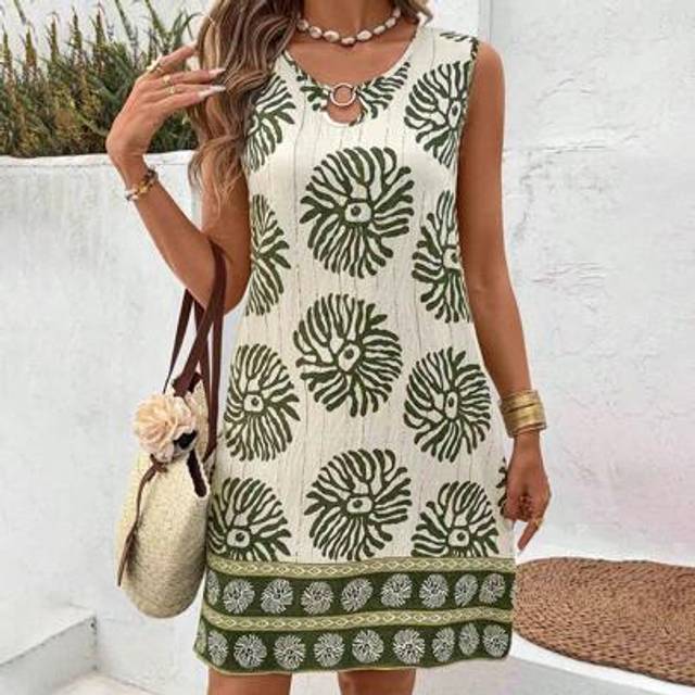 SHEIN Plus Size Women&#39;s U-Neck Metal Ring Decor A-Line Hem Retro Print Casual Vacation Sleeveless Dress For Summer,Sun Dresses For Women Women Short Dresses