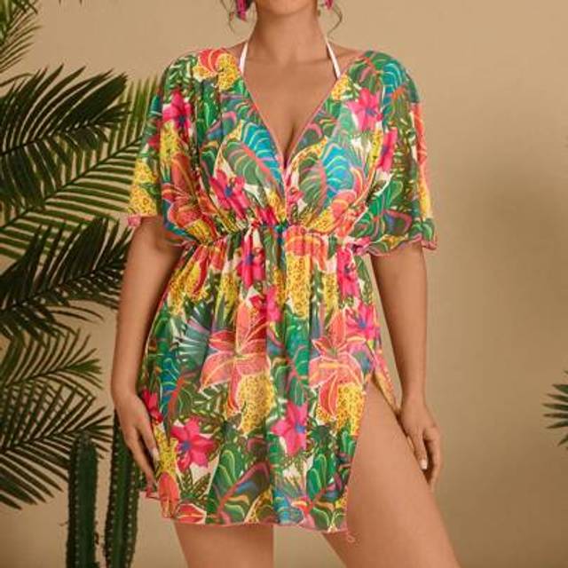 Travachic Plus Size Women&#39;s Tropical Floral Print V-Neck Criss-Cross Loose Beach Cover Up, Vacation Casual Swimsuit Wrap
