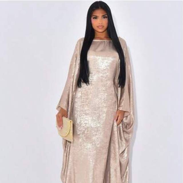 SHEIN 1pc Women Satin Long Robe Dress, Cinched Waist Batwing Sleeve Metallic Shiny Robe Gown With Flare Skirt, Elegant Solid Color Abaya Dress Suitable For