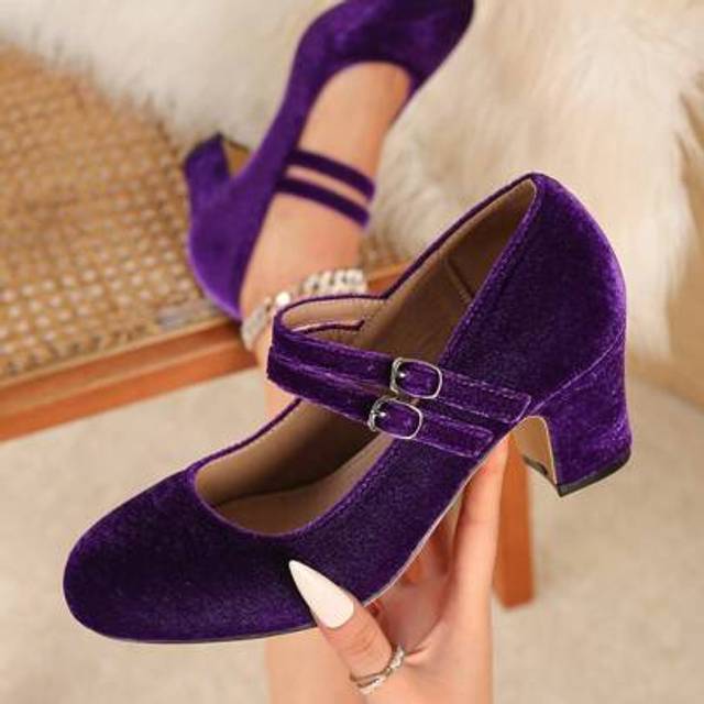 SHEIN Women&#39;s Elegant Velvet Pointed Toe Low-Cut Chunky Heel Mary Jane Pumps, Suitable For Party, Dress, Wedding, Office, Christmas Party, Purple High Heels