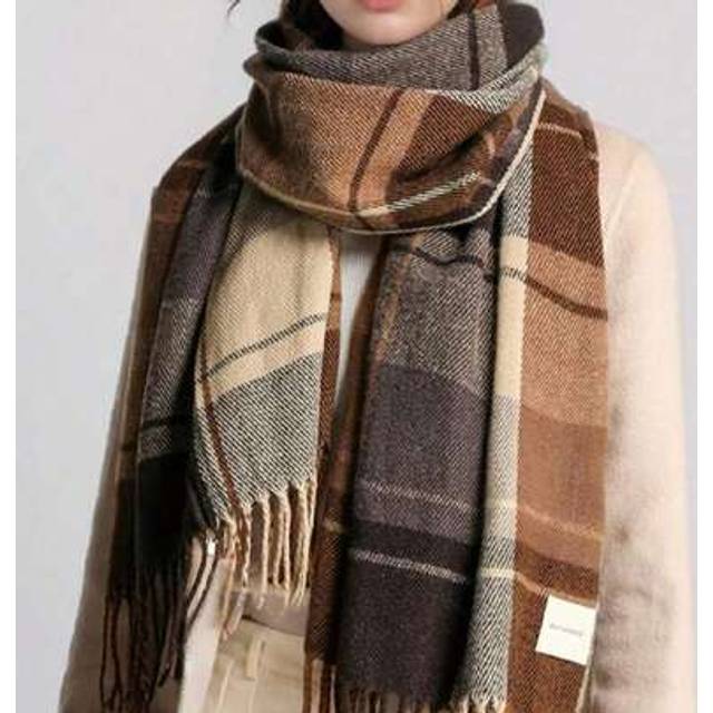 SHEIN 1pc Women&#39;s Fashion Korean Plaid Scarf, Autumn And Winter Warm Fashion Fringe Student Scarf, Thick Long Scarf For Male Couple Shawls,