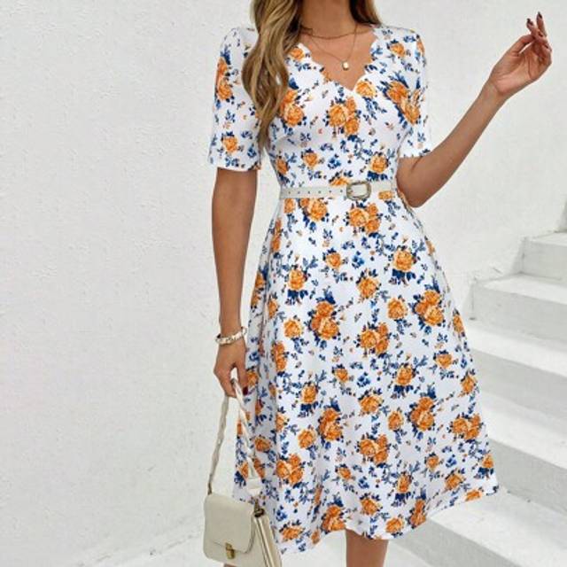 SHEIN Women&#39;s Elegant V-Neck Shell Trim Blue Floral Print Summer Fitted A-Line Vacation Dress,Dresses For Women Summer