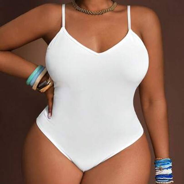 Slaydiva Plus Size Black Slim Fit Sleeveless Bodysuit, Autumn/Winter