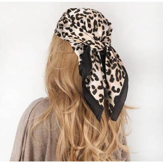 SHEIN 70cm Elegant Ladies Fashion Leopard Print Silk Square Scarf, Neckerchief, Headband Bandana