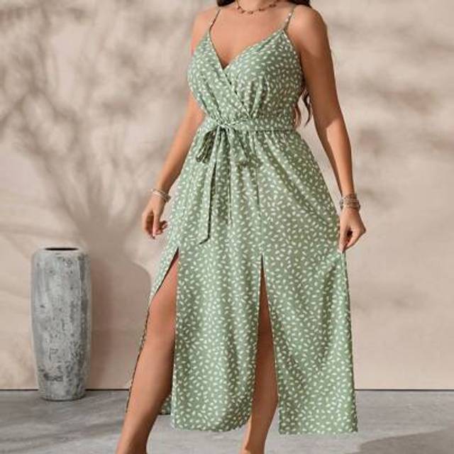 SHEIN Plus Size Women Small Polka Dot Print Slit Hem Belted Spaghetti Strap Dress, Suitable For Beach Resort Vacation