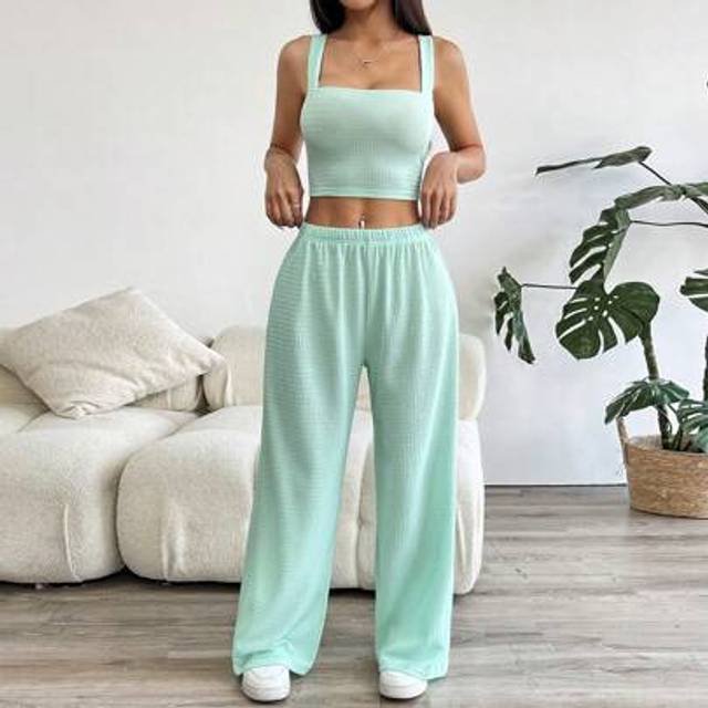 SHEIN Solid Crop Cami Top & Wide Leg Pants Two Pieces Set