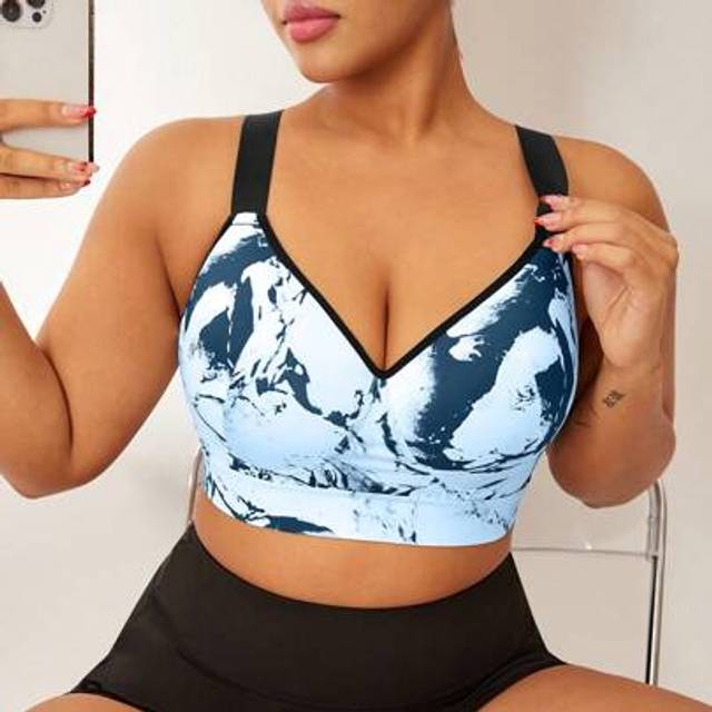 SHEIN Plus Size Sports Bra With Fixed Cup, Adjustable Straps, High Support, Ink Painting Print