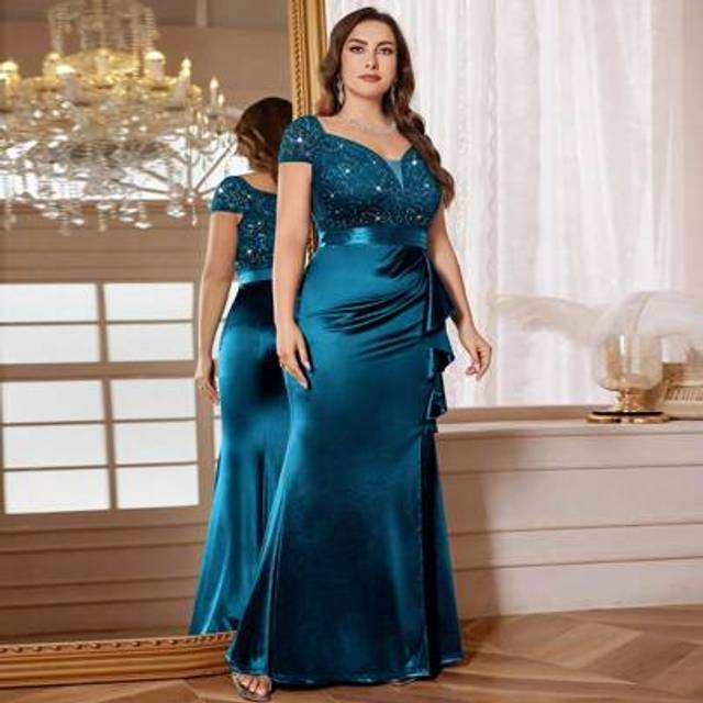 SHEIN Plus V-Neck Contrast Lace Sequin Insert Ruffle Trim Split Thigh Hem Satin Evening Party Fomal Dress