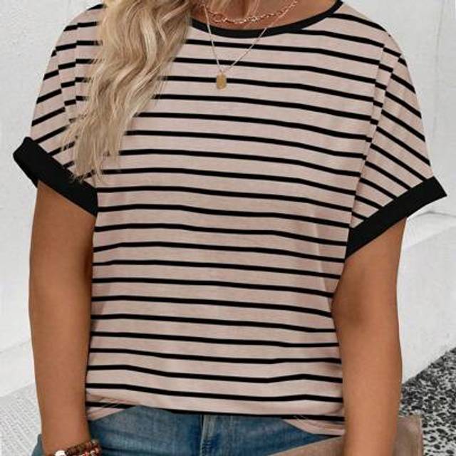 SHEIN Women Plus Size Round Neck Short Sleeve Striped Print Casual T-Shirt, Spring/Summer