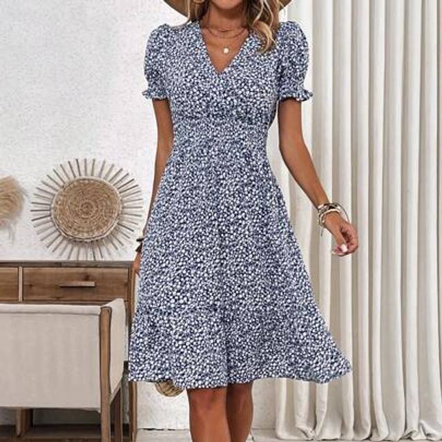 SHEIN Vacation Casual Mini Flower Puff Sleeve Dress