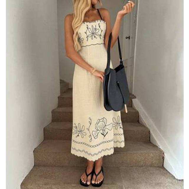 Easowa Casual Vacation Fan-Shaped Hem Floral Embroidery & Wavy Embroidery Apricot Strap Maxi Dress, Backless Bowknot Design, Suitable For Daily Wear, Friend