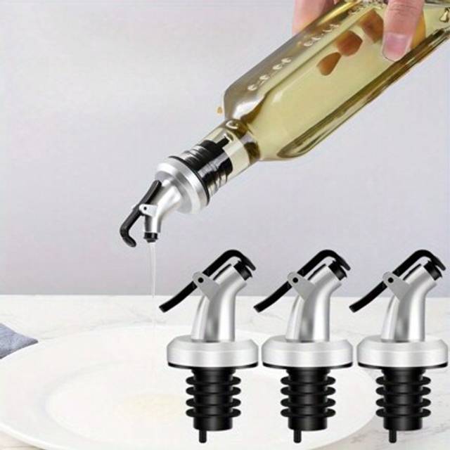 SHEIN 1/3/5pcs Olive Oil Bottle Spout, Vinegar Bottle Seal Mouth, Creative Leak-Proof Sprayer Dispenser, Silicone Oil/Vinegar/Salad Bottle Stopper, Kitchen