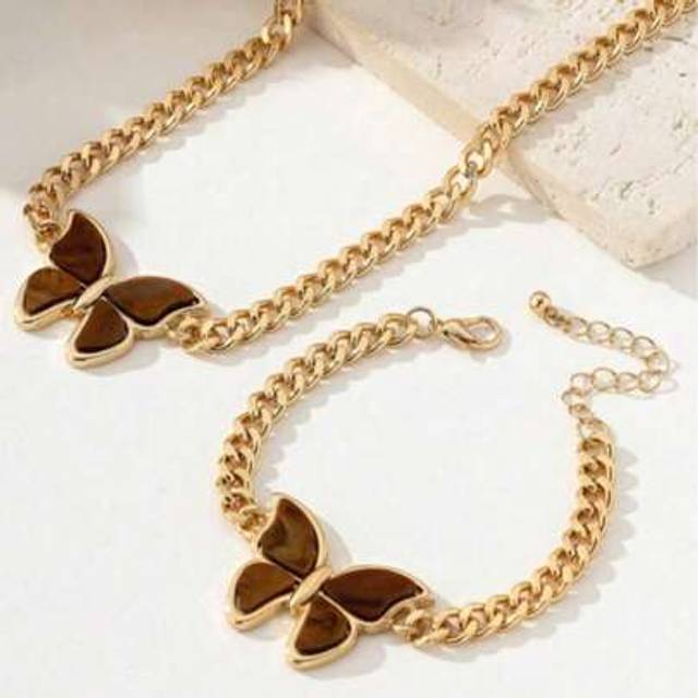 SHEIN 1pc Vintage Stylish Butterfly Pendant Chunky Chain Necklace And Bracelet Set