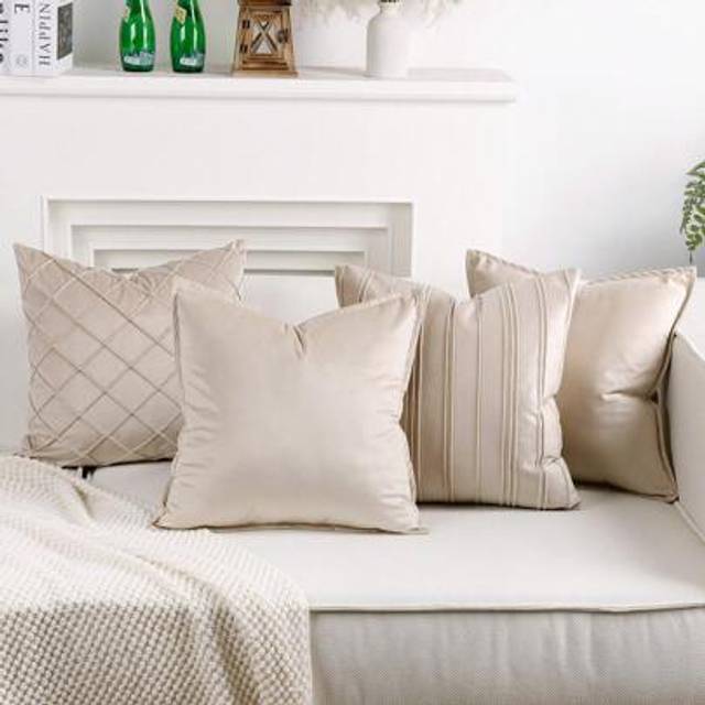 SHEIN 4pcs/Set Modern Style Soft Furnishing Polyester Velvet Throw Pillow Covers, 18x18inch, Covers Only