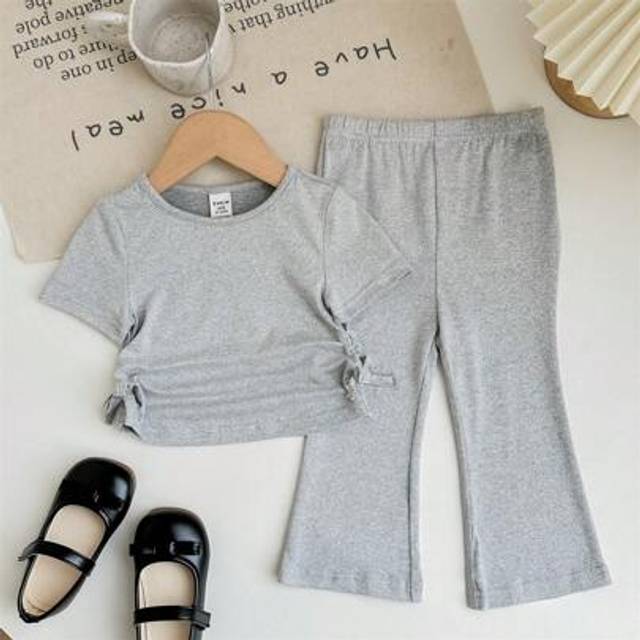 SHEIN LMoss  Baby Girls Casual Knit Gray Short Sleeve Top And Flared Pants Set