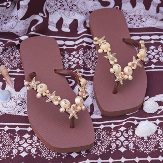 SHEIN Summer Holiday Casual Starfish Studded Embellishment Flip Flops
