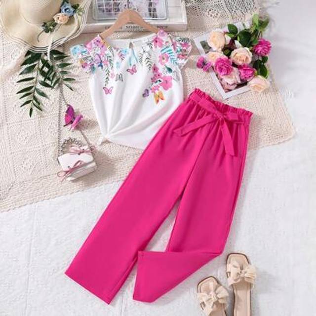 SHEIN 2pcs/Set Tween Girls&#34; Floral Pattern Printed Short Sleeve T-Shirt And Sports Shorts