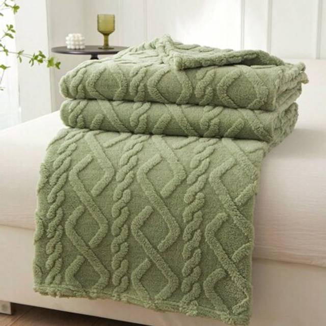 SHEIN 1pc Thickened Taffeta Jacquard Fluffy Plus Fleece Thick Blanket, Soft And Warm For Dual Use As Bed Plus Fleece Thick Blanket Or Shawl, Suitable For Li