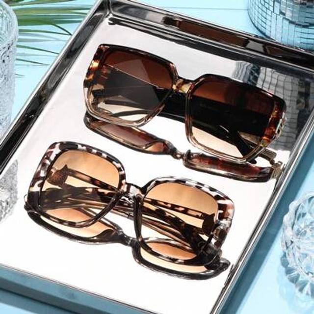 SHEIN 2PCS Leopard Print Bohemian Style Retro Square Big Frame Plastic Fashion Sunglasses, Classic Design For Outdoor Travel Beach Vacation, Casual Daily We