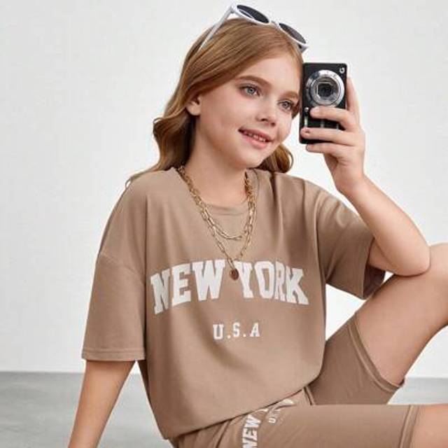 SHEIN 2pcs Tween Girls Casual Letter Print Loose Fit Short Sleeve T-Shirt And Cycling Shorts Set