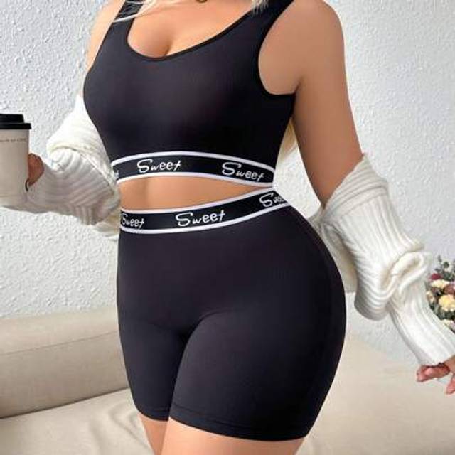 SHEIN 2pcs/Set Contrast Color Comfortable Stretchy Plus Size Lingerie Set