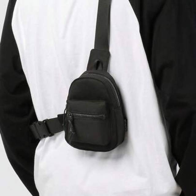 SHEIN Mini Men Minimalist Sling Bag Chest Bag Fanny Pack Bum Bag Waist Bag For Travel Sport Gift For Men Valentines Gift Dad Father Gift Fathers Day Gifts S