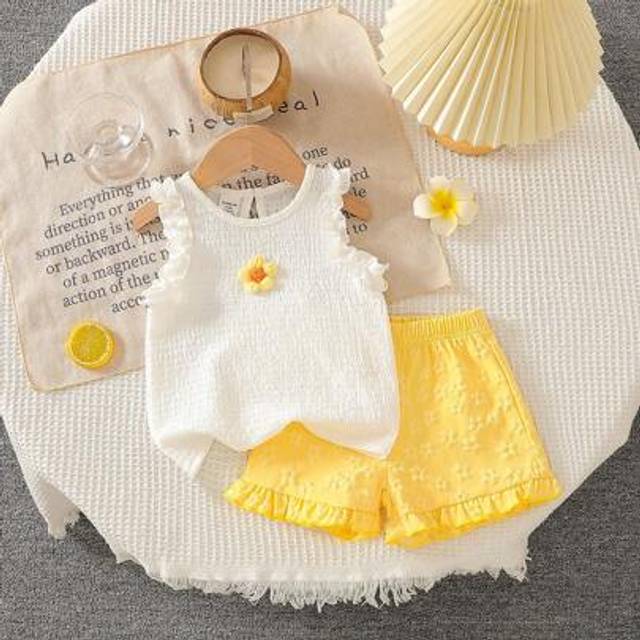 SHEIN Baby Girls Sweet Cute Jacquard Tank Top And Jacquard Shorts Set, Spring/Summer