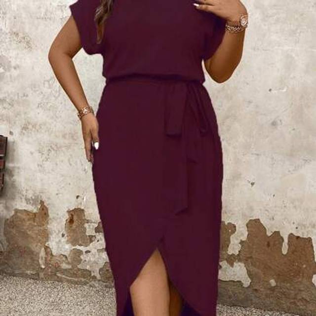SHEIN Plus Size Women&#39;s Solid Round Neck Batwing Short Sleeve Asymmetrical Hem Casual Dress, Summer Maxi Women Outfit