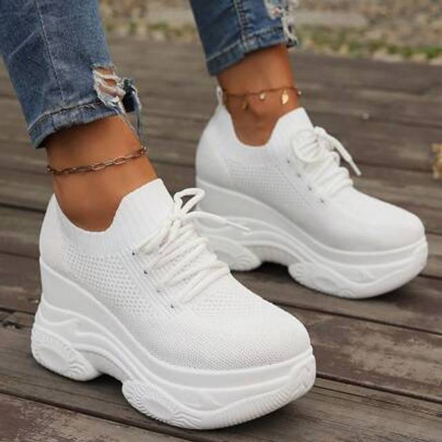 SHEIN Thick Sole Platform Wedge Women&#39;s Shoes, New 2024 Autumn/Winter Knit Breathable Casual Lace-Up Sneakers