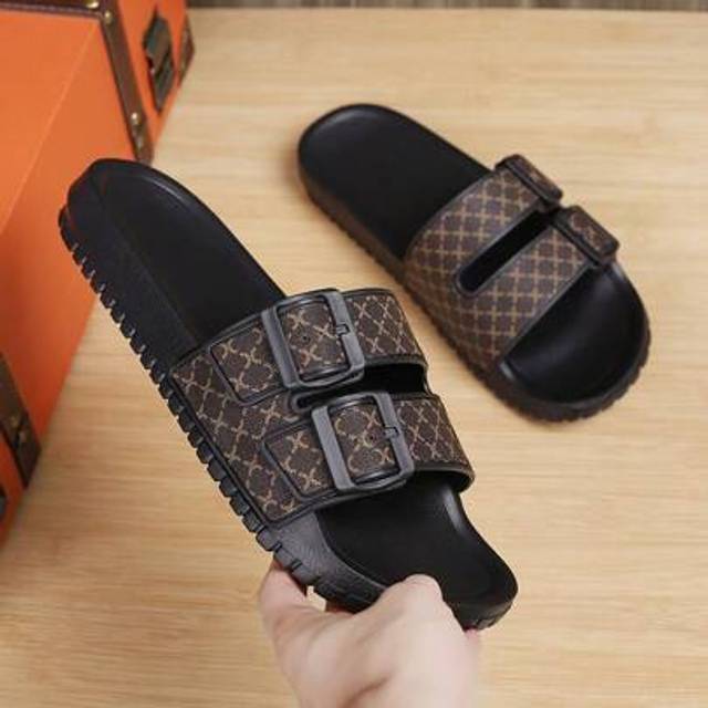 SHEIN Men&#39;s Luxury Floral Print Slide Sandals, Fashion Student Non-Slip Beach Holiday