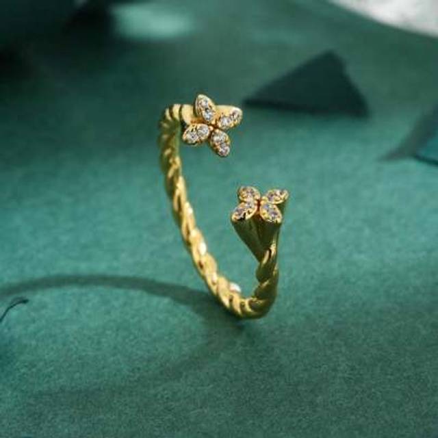 SHEIN 1pc High-Quality Cubic Zirconia Braided 18K Gold Plated Floral Decor Luxury Rhinestone Ring Gift For Women
