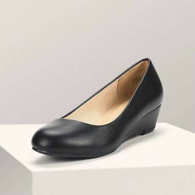 SHEIN Women&#39;s Mid Wedge Heel Pumps Closed Toe Slip-On Elegant Comfortable Casual Shoes