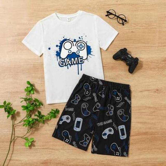 SHEIN Dozemod Kids Tween Boy 2pcs/Set Cartoon Video Game Controller Print Round Neck Short Sleeve T-Shirt And Shorts Loose Casual Summer Pajama Set