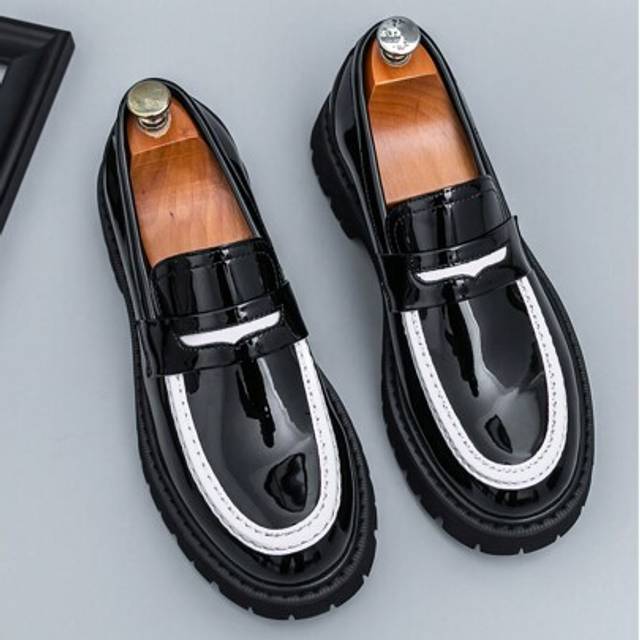 SHEIN Men&#39;s Slip-On Loafers, Thick Sole, British Style, Fashion Office & Casual Wear