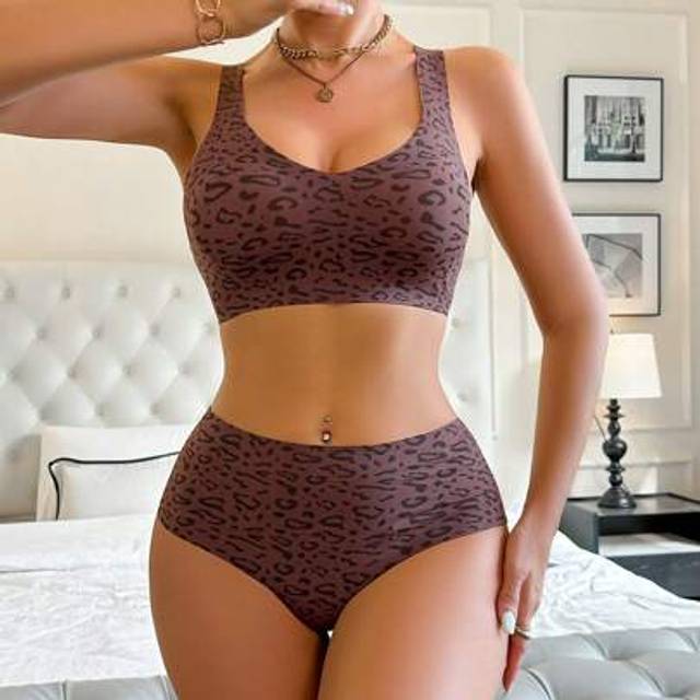 SHEIN 2pcs/Set Leopard Print Seamless Casual Lingerie Set